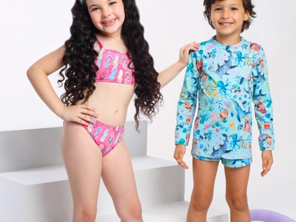 Versatilidade nas Praias: Moda Praia para Mulheres e Crianças