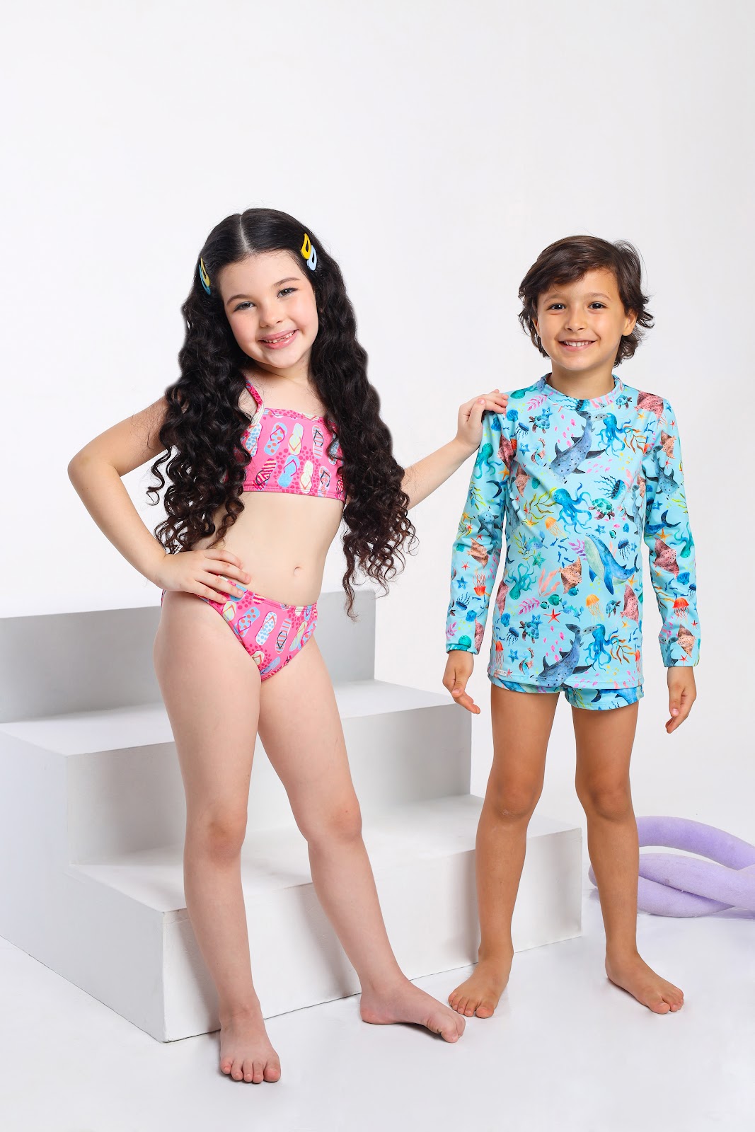 Versatilidade nas Praias: Moda Praia para Mulheres e Crianças