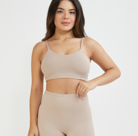 Macaquinho e bermudas modeladoras: construindo silhuetas